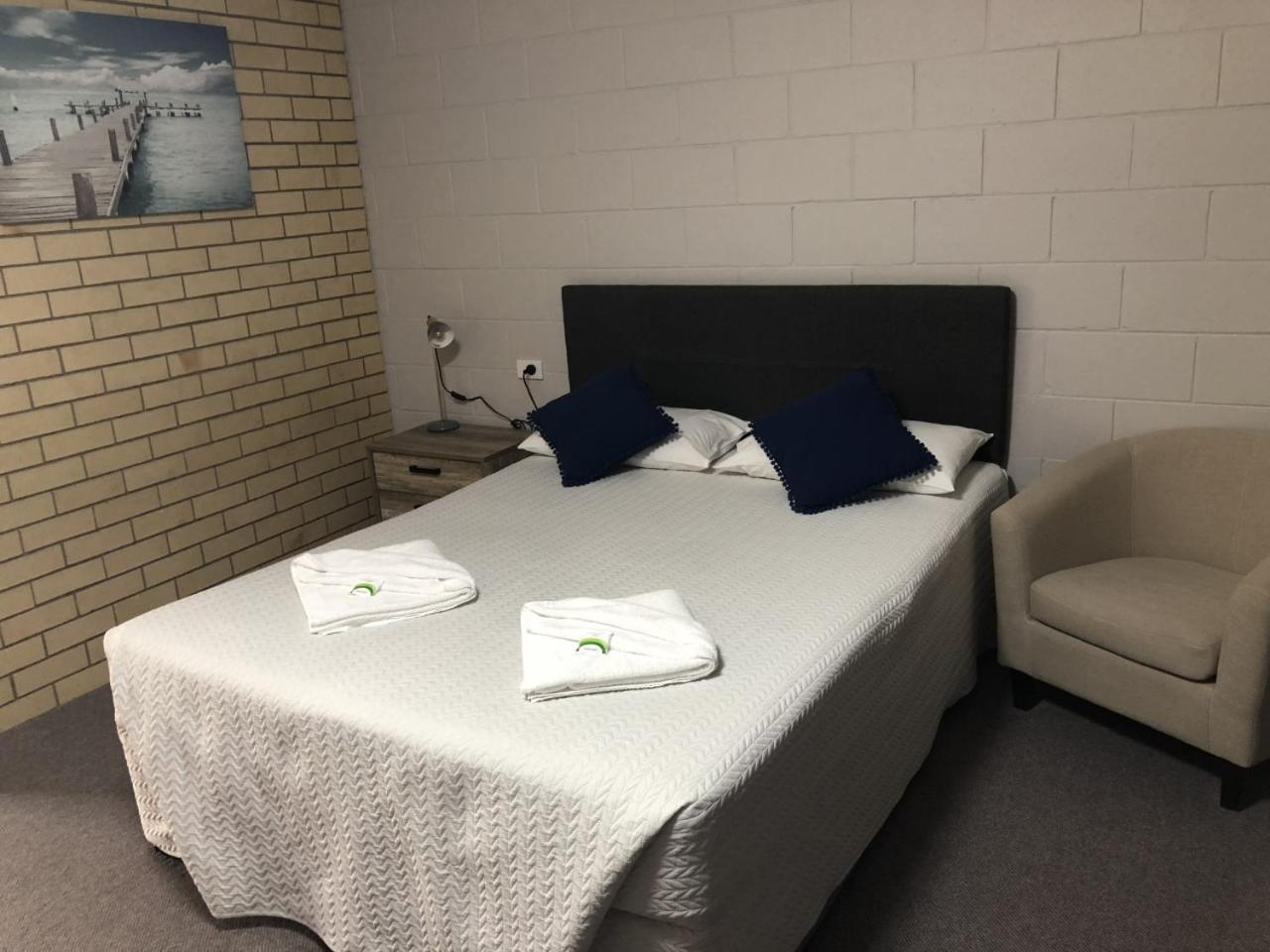 Bororen Hotel Motel Екстериор снимка